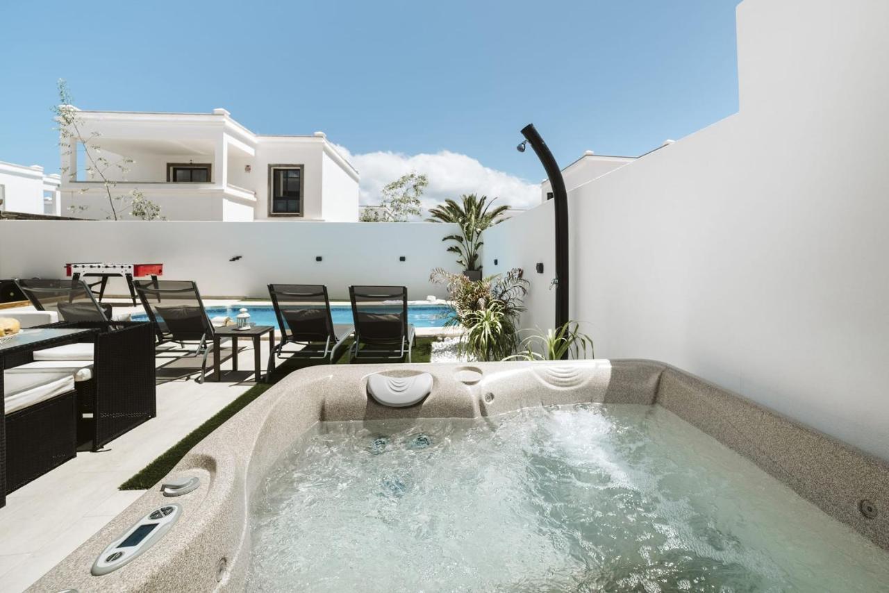 Villa Flamboyan Yaiza  Exterior photo